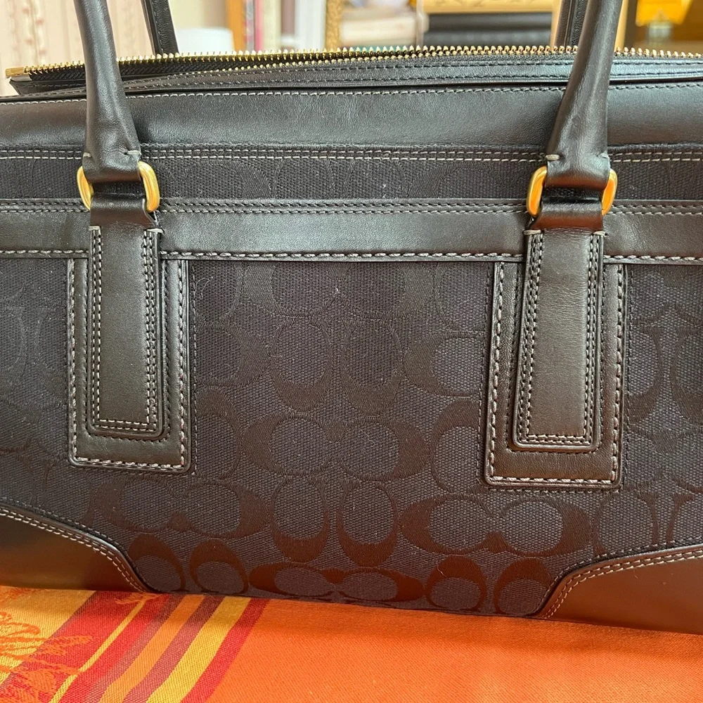 Coach satchel - Picture 13 of 16